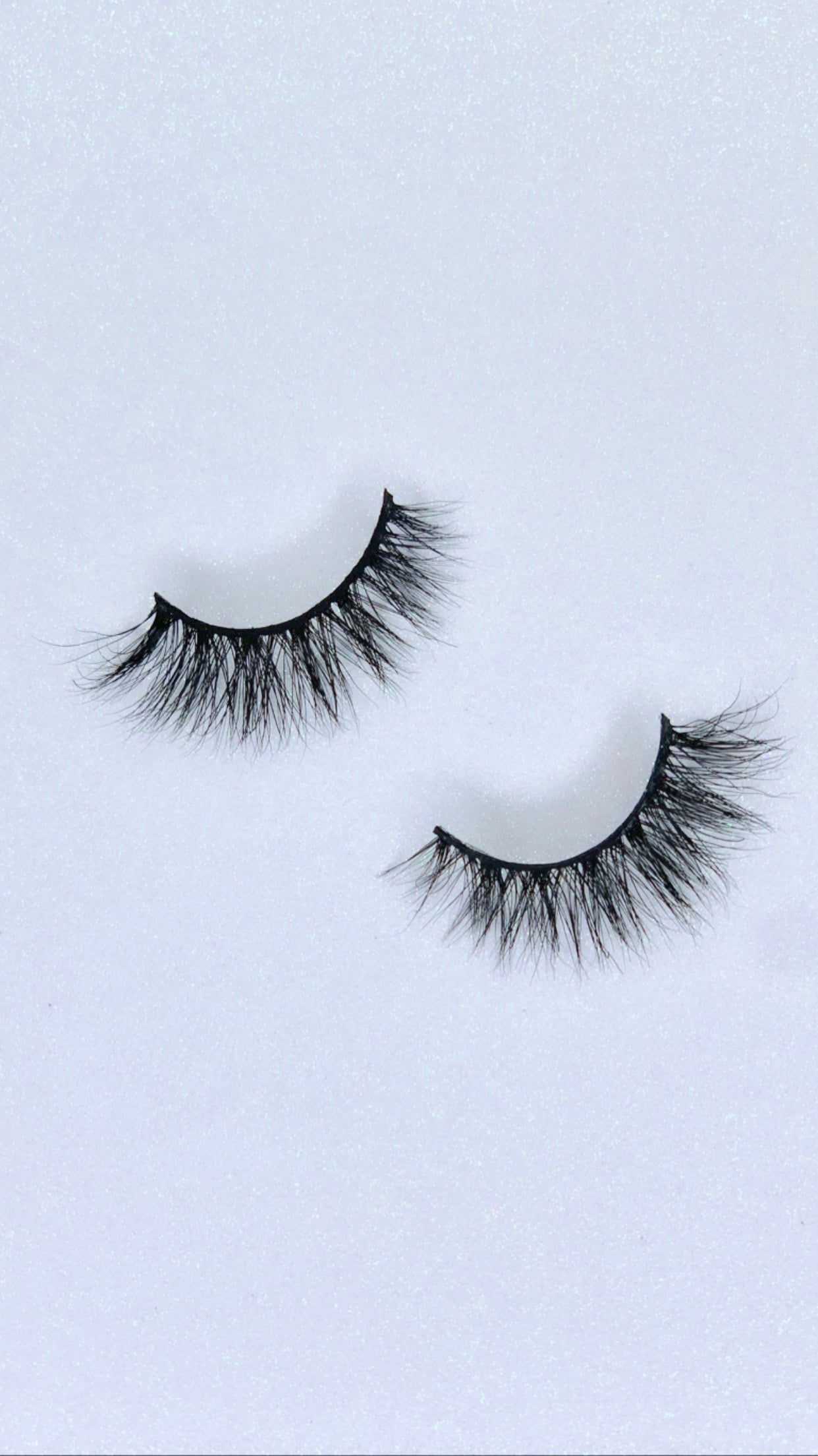 TEASE LASHES